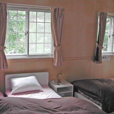 Pension Pilatus 2 Nagano Ngoại thất bức ảnh
