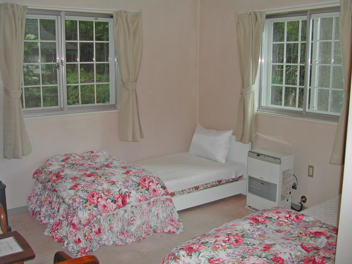 Pension Pilatus 2 Nagano Ngoại thất bức ảnh